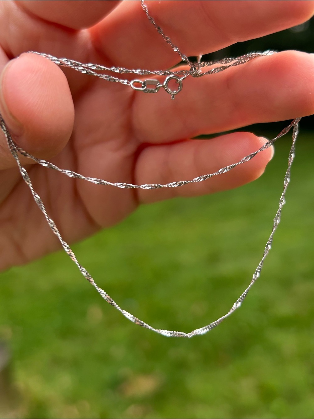 10K Gold Necklace - Dainty Sparkle Twisted Rope White Gold - Singapore Chain